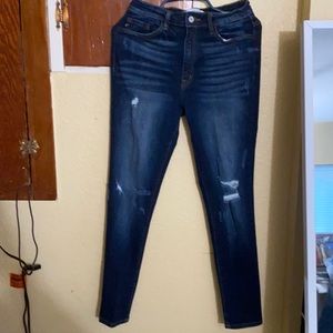 Kancan skinny size 9/28